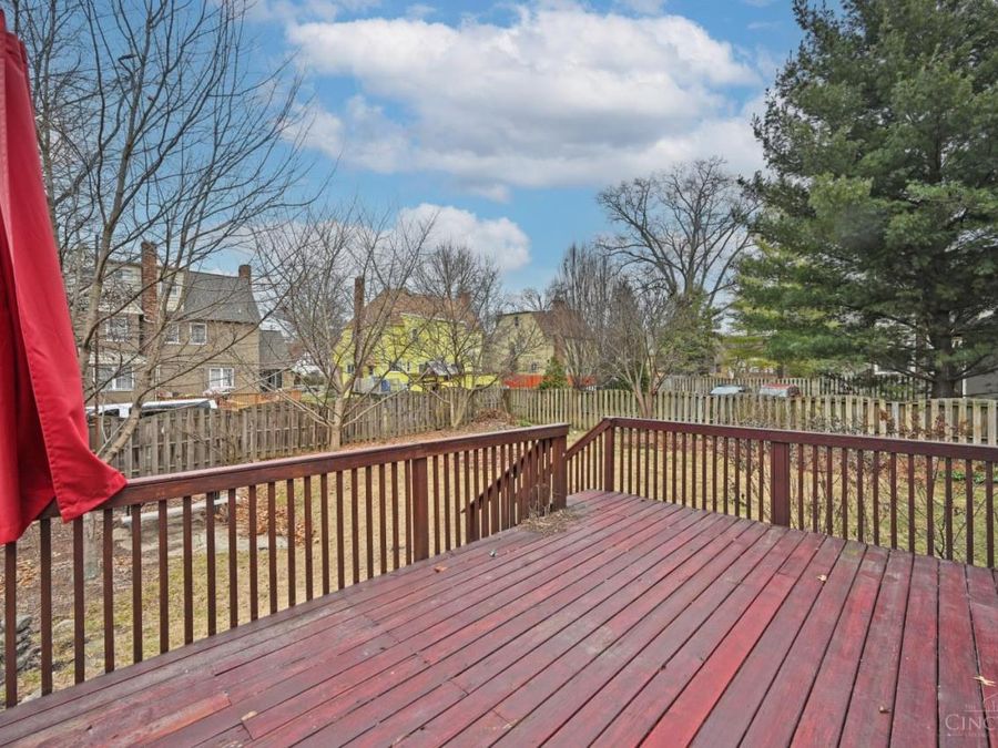 1266 Avon Drive, Cincinnati, OH 45229 Photo 8