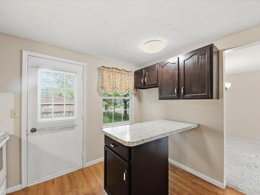 8854 Dover Drive, Deerfield Township, OH 45039 Photo 11