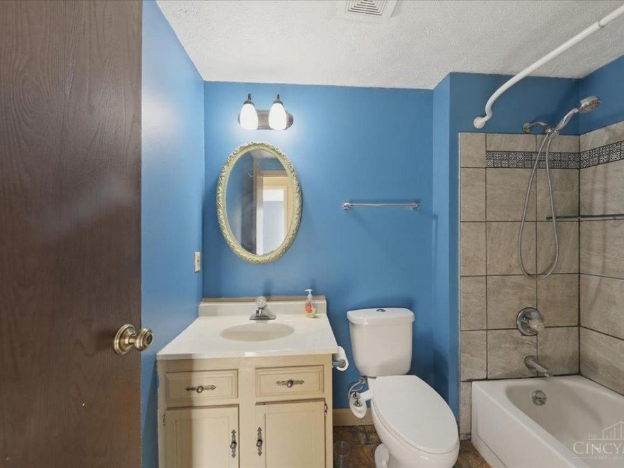 8854 Dover Drive, Deerfield Township, OH 45039 Photo 22