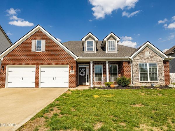 908 Brookwood Lane , Maryville, TN 37801