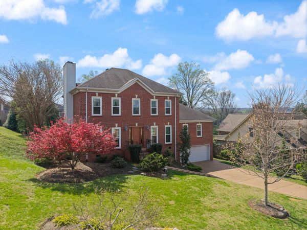 7444 River Bend Cir , Nashville, TN 37221