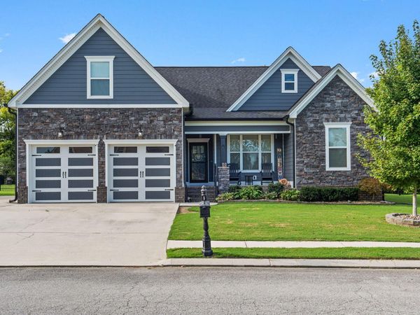 8312 Skybrook Drive, Ooltewah 37363