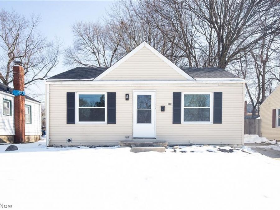 1291 Roslyn Avenue , Akron, OH 44320 Photo 1