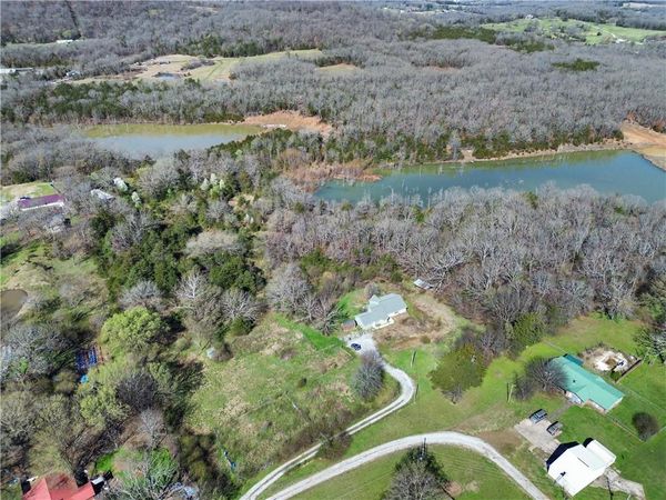 19206 E Black Oak Road , Fayetteville, AR 72701