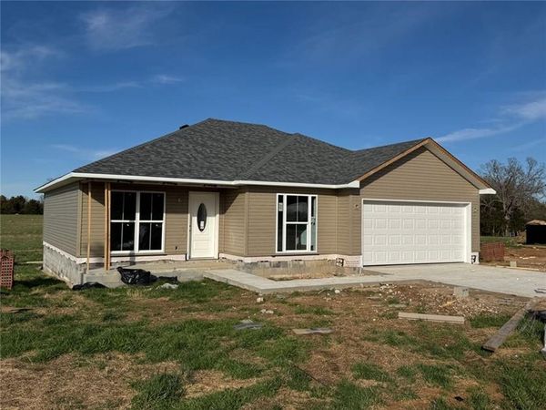 160 Stella Court , Harrison, AR 72601