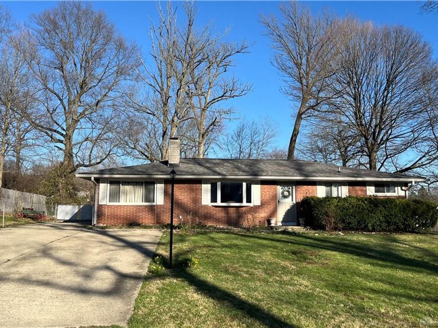 1692 Shady Lane, Beavercreek, OH 45432 Photo 1