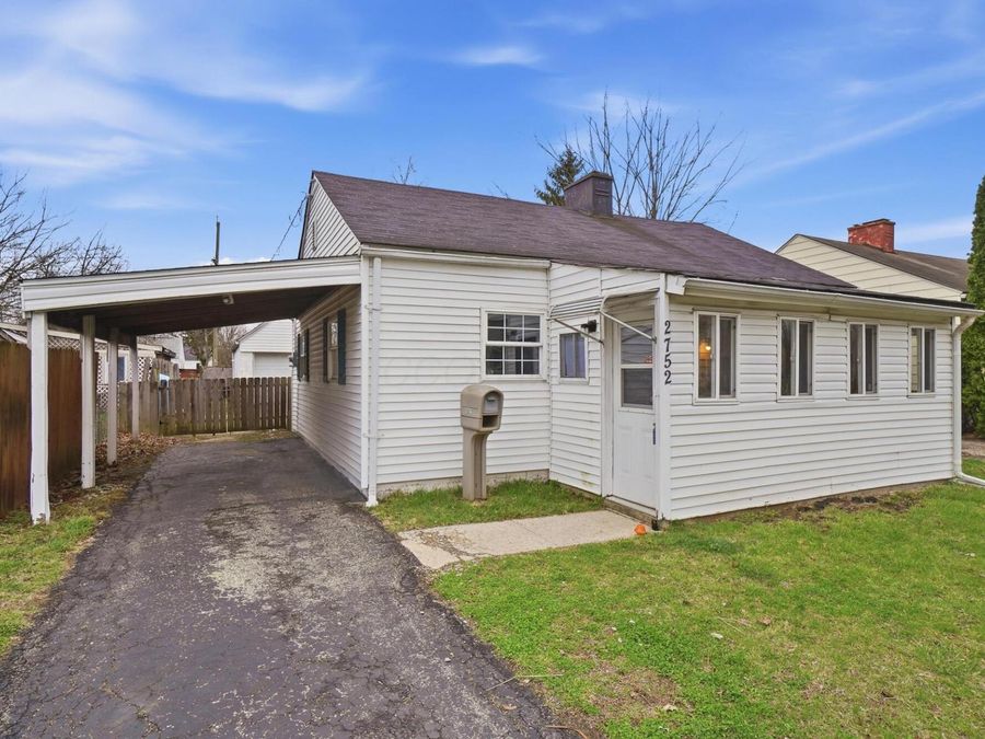 2752 Azelda Street , Columbus, OH 43211 Photo 1
