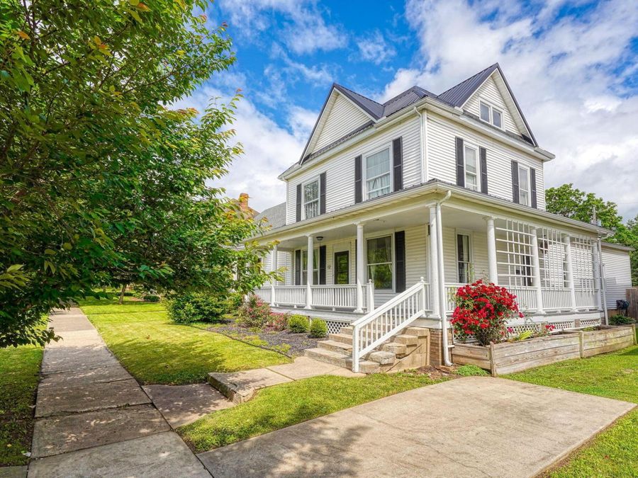 12 W South Street , Jackson, OH 45640 Photo 1