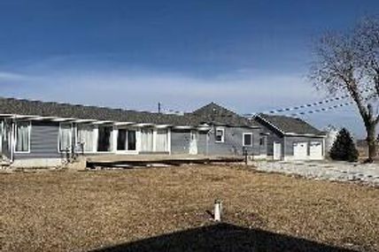 1701 DANA Avenue, MONDAMIN, IA 51557