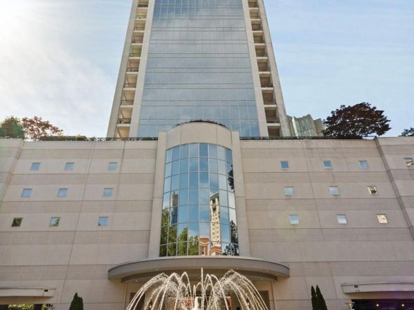 2828 Peachtree Road NW, Unit 1704, Atlanta, GA 30305