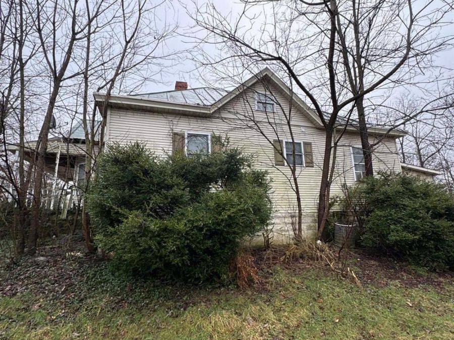 407 N Broadway Street, Blanchester, OH 45107 Photo 2