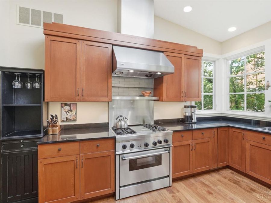 3509 Biddle Street, Cincinnati, OH 45220 Photo 36