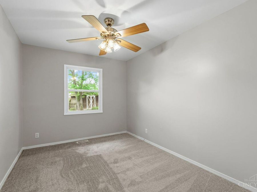 8490 Smallwood Lane, Sycamore Township, OH 45236 Photo 20