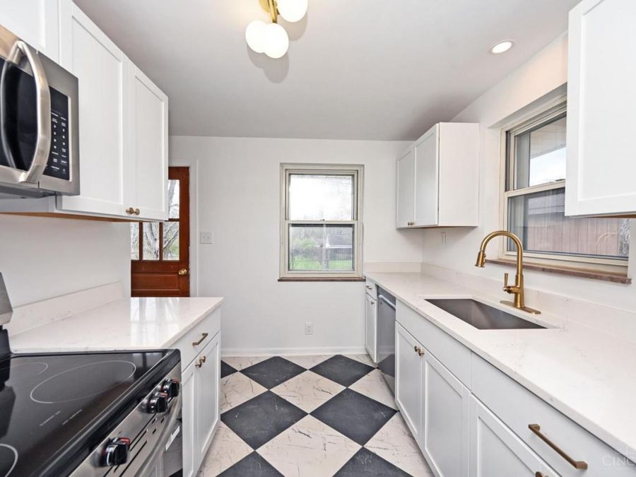 117 Waxwing Drive, Reading, OH 45215 Photo 8