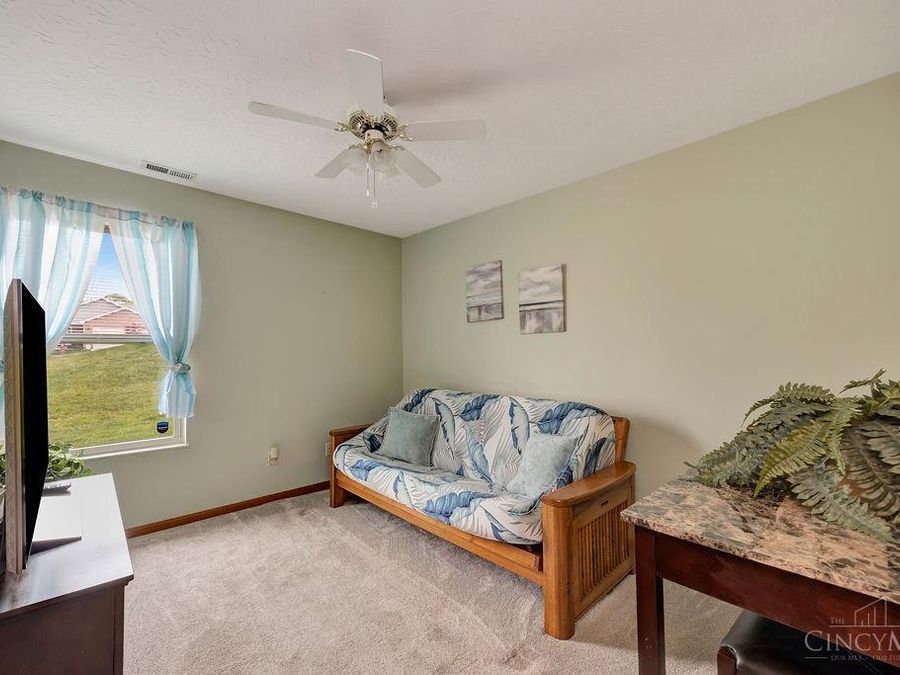 61 W Persimmon Drive, Hamilton, OH 45013 Photo 19