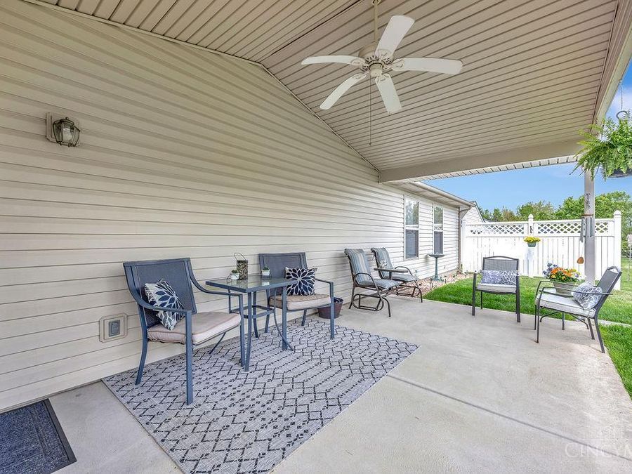 61 W Persimmon Drive, Hamilton, OH 45013 Photo 5