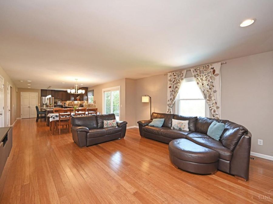 7426 Sussex Drive, West Chester, OH 45069 Photo 18
