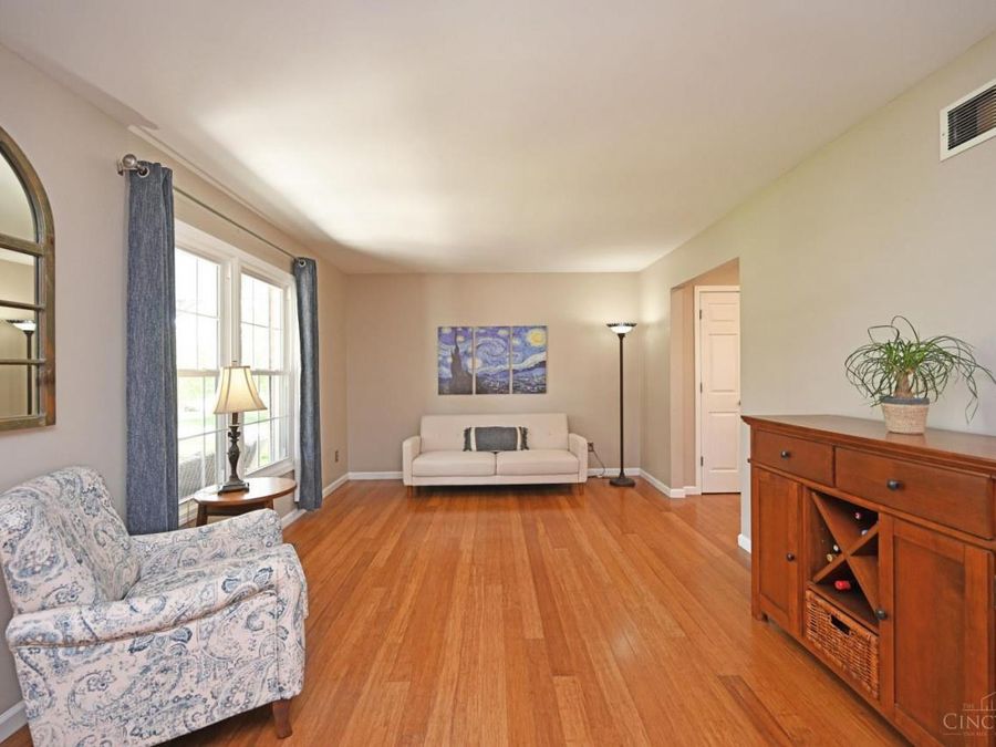 7426 Sussex Drive, West Chester, OH 45069 Photo 8