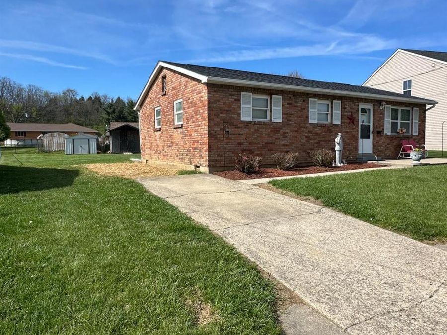 301 Ilene Avenue, South Lebanon, OH 45065 Photo 3