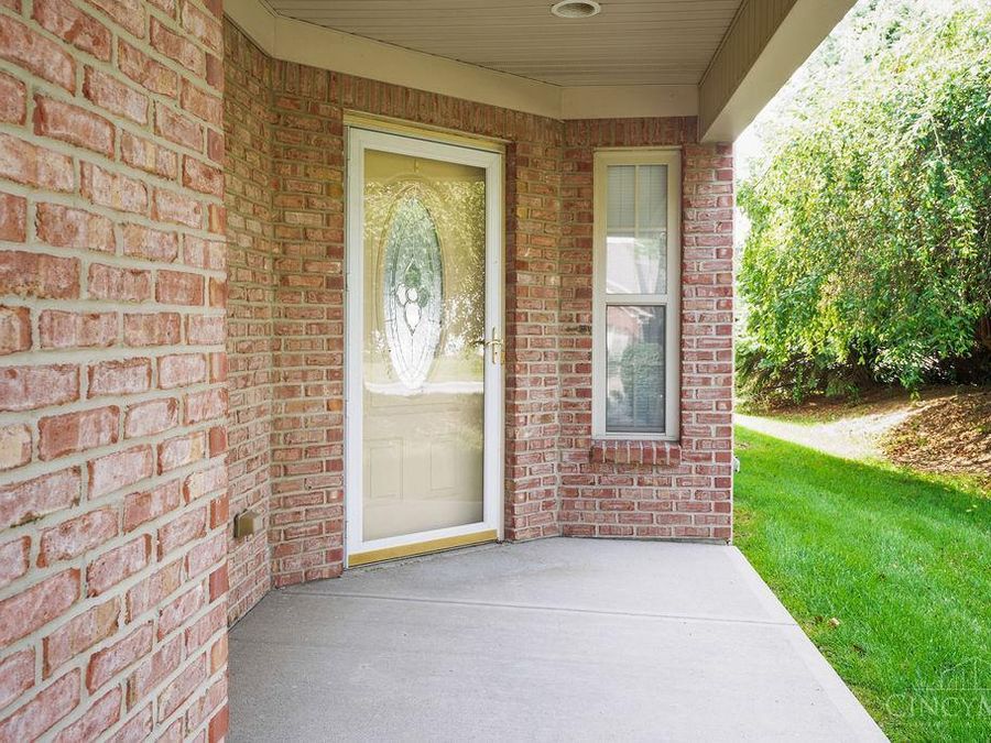 700 Villa Court, Trenton, OH 45067 Photo 6