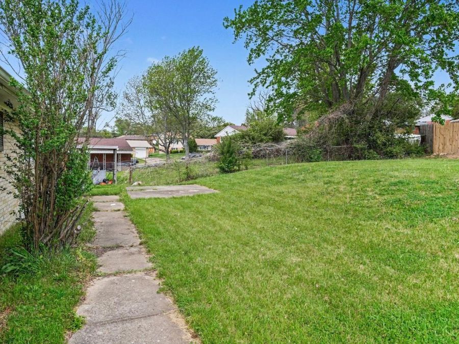 2422 Bluelark Drive, Colerain Township, OH 45231 Photo 16