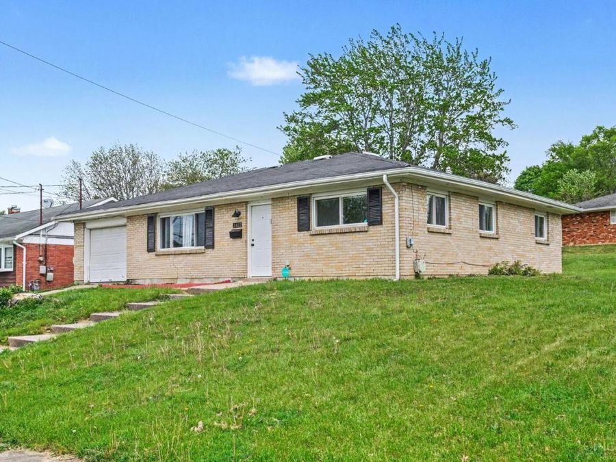 2422 Bluelark Drive, Colerain Township, OH 45231 Photo 3
