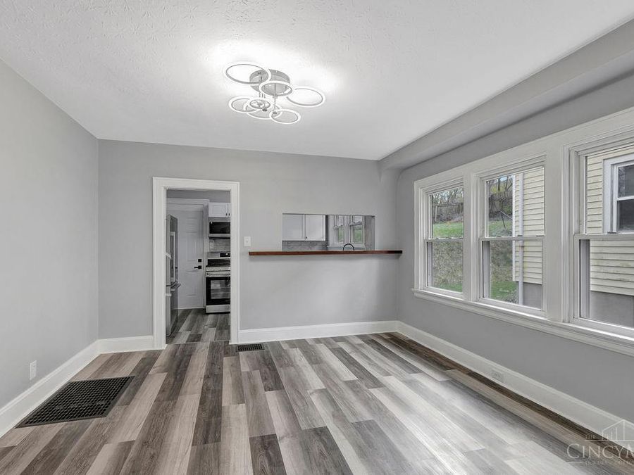 1124 Elberon Avenue, Cincinnati, OH 45205 Photo 9