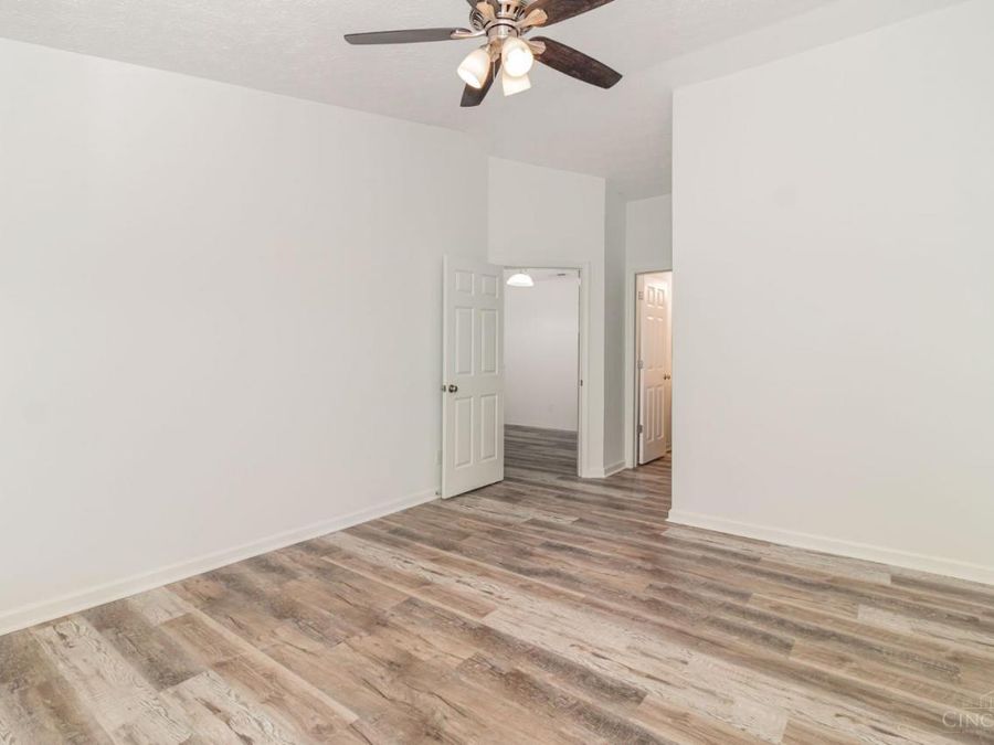 210 Carrington Place, Unit 311, Loveland, OH 45140 Photo 19