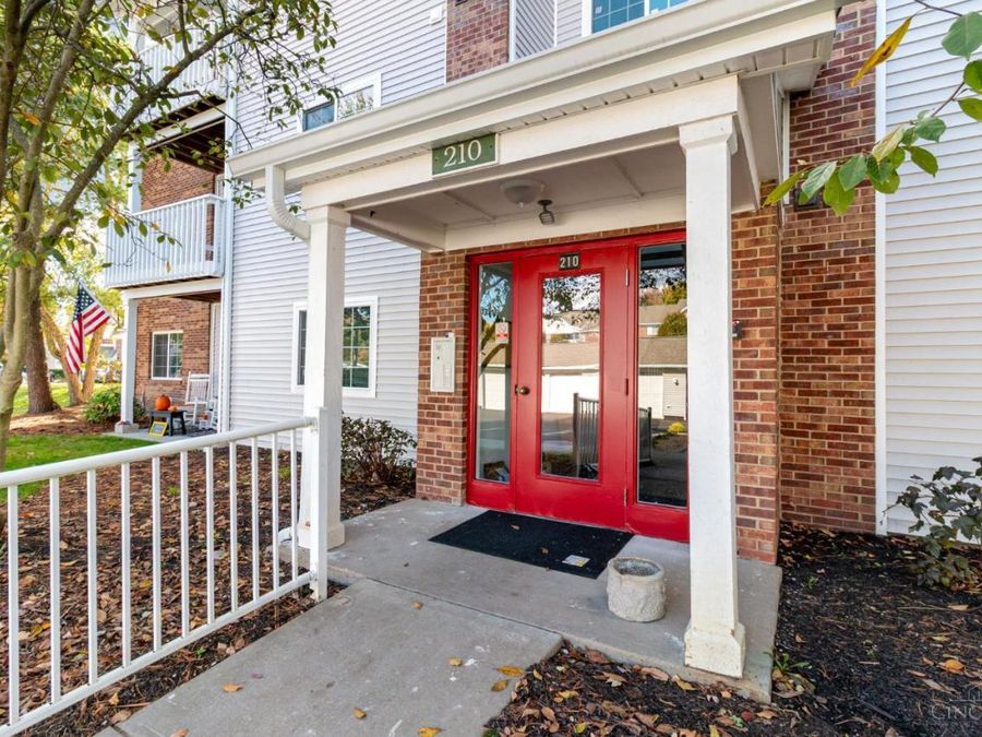 210 Carrington Place, Unit 311, Loveland, OH 45140 Photo 26