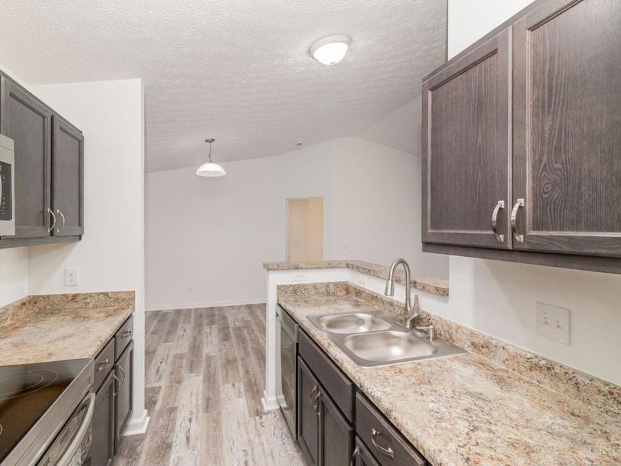 210 Carrington Place, Unit 311, Loveland, OH 45140 Photo 8