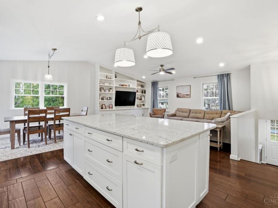 2 Kris Circle, Terrace Park, OH 45174 Photo 5