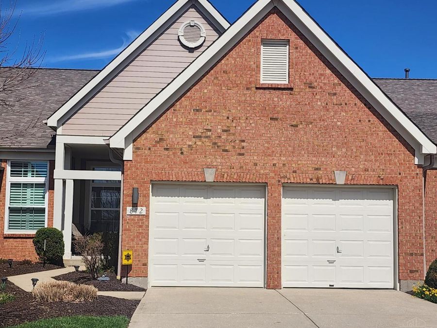 872 Cypresspoint Court, Pierce Township, OH 45245 Photo 1