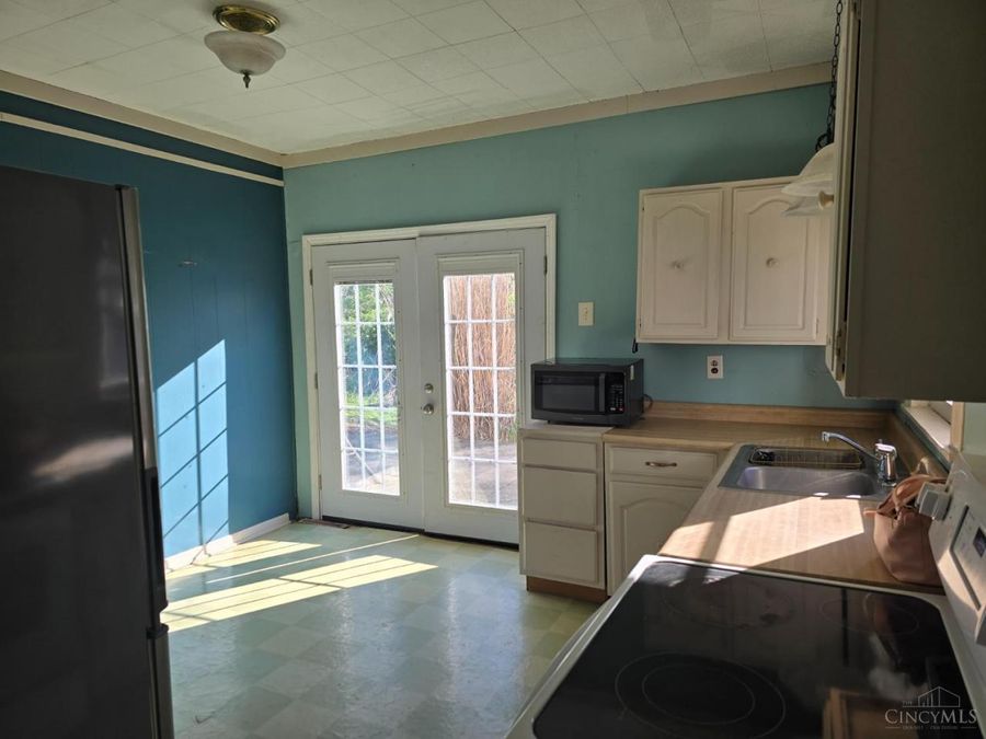 508 N Broadway Street, Marion Township, OH 45107 Photo 10