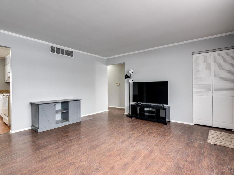 205 Olympus Drive, Hamilton, OH 45013 Photo 3