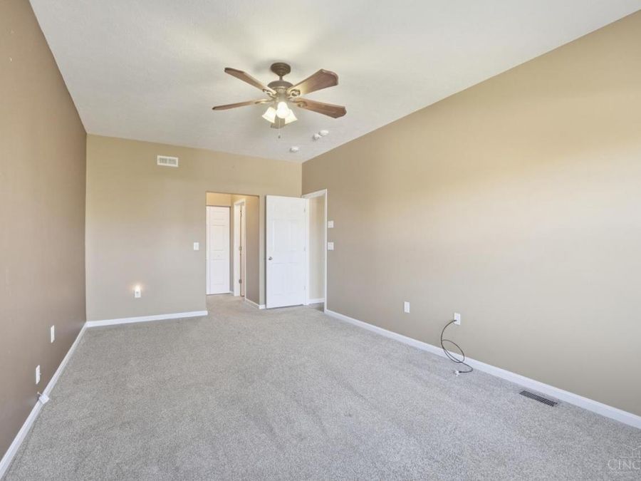 1553 Tatum Lane, Hamilton, OH 45013 Photo 14