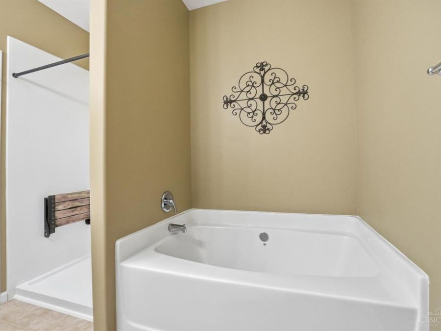 1553 Tatum Lane, Hamilton, OH 45013 Photo 16