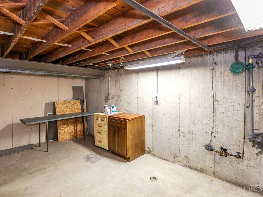 8613 Brent Drive, Springfield Township, OH 45231 Photo 26