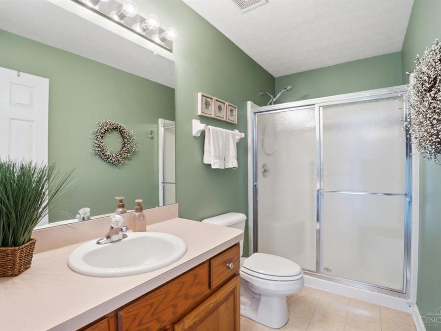 2542 Katie Drive, Turtle Creek Township, OH 45036 Photo 46