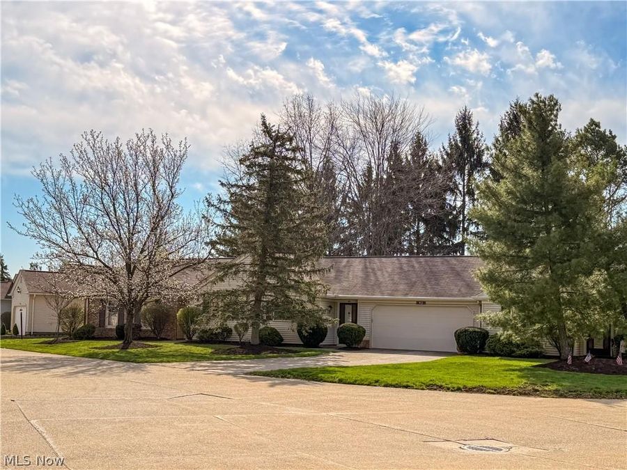 92 Sturbridge Drive , Medina, OH 44256 Photo 1