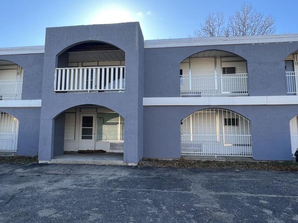 1231 N Galena Avenue , Unit 110, Dixon, IL 61021