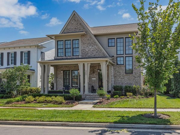 265 Stephens Valley Blvd , Nashville, TN 37221