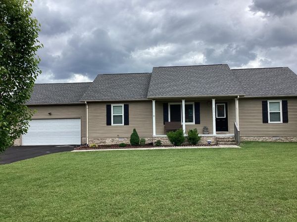 2860 Riley Creek Rd , Normandy, TN 37360