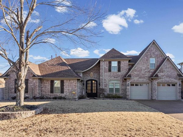 55 LEWIS FAIRWAY CIR , Oakland, TN 38060