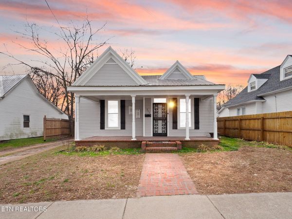317 Aden St , Paris, TN 38242