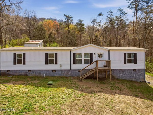 618 E Brushy Valley Drive , Powell, TN 37849