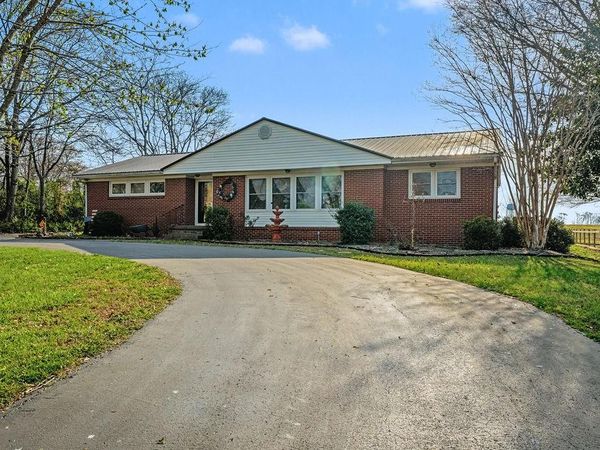 615 S Main St , Elkton, KY 42220