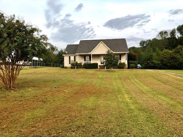 20 Ridgeline Dr , Fayetteville, TN 37334