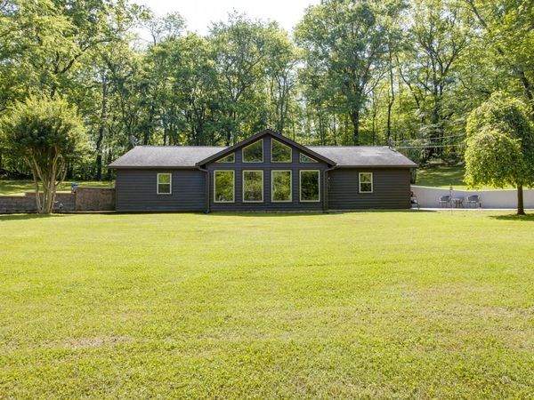 380 Mt Olive Cemetery Rd , Lynnville, TN 38472