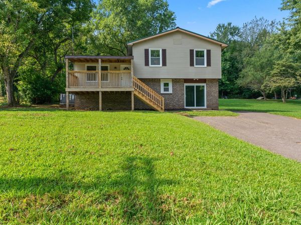 132 Hoover Dr , McMinnville, TN 37110