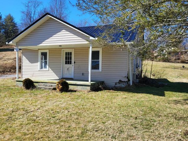 1816 South Highway 81, Jonesborough, TN 37659